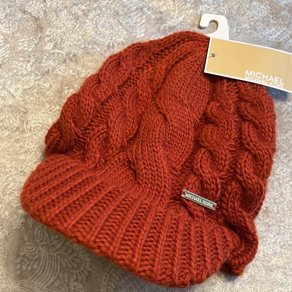 Rust/orange Michael Kors Cable Knit Winter Beanie Hat w/ Rib Brim Bill